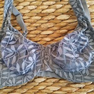 LIKE NEW!!! BEAUTIFUL GRAY/GREY BRA